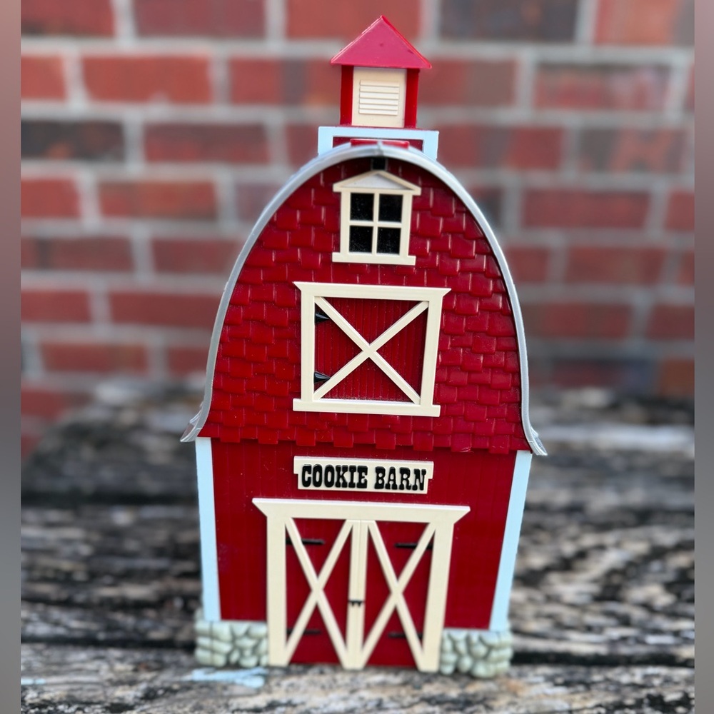 Vintage (2000) The Original Red Barn Cookie Jar Green Acres Theme Song Tested